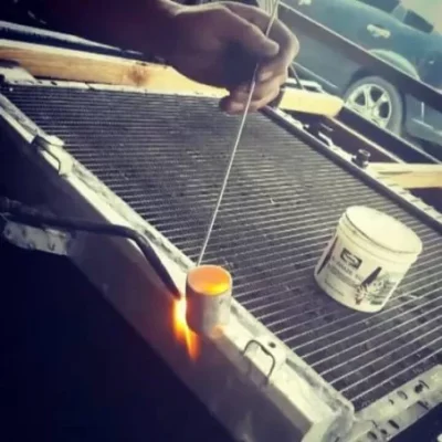 reparacion de todo tipo de radiadores y cambio de tanques plasticos